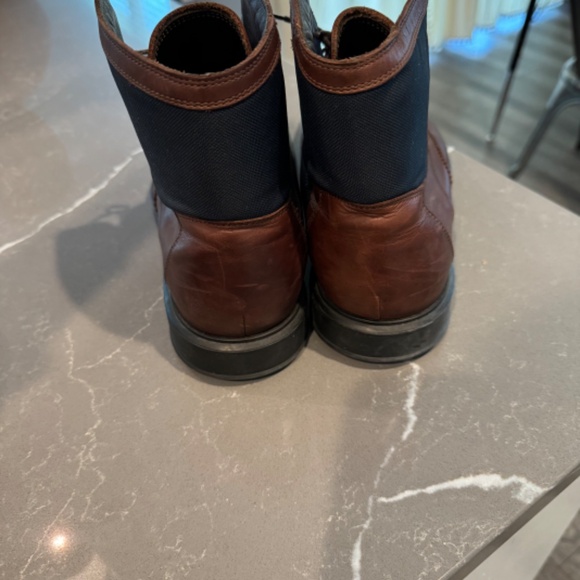 Ferragamo wing tip boots - Picture 3 of 4